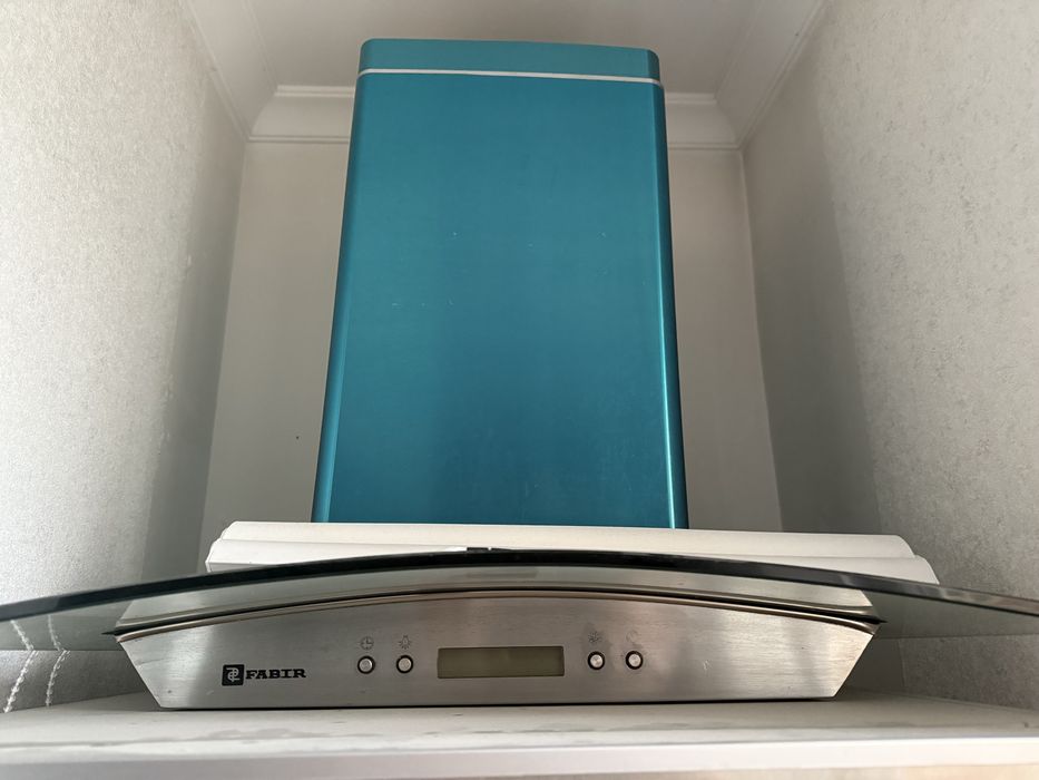 Продаётся кухонная вытяжка Faber Италия