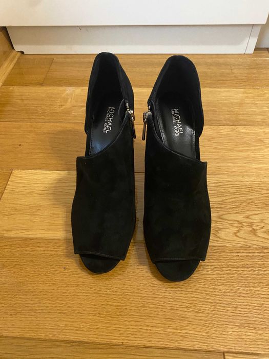 Botine decupate cu toc Michael Kors, Marimea 7M