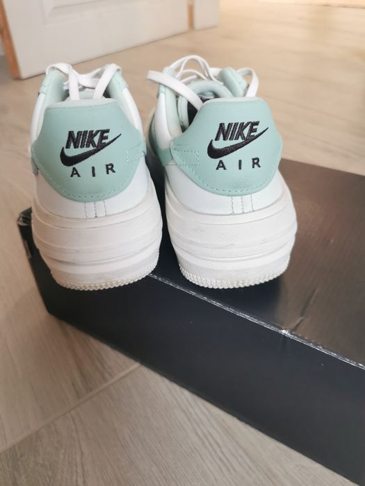Маратонки найк/nike