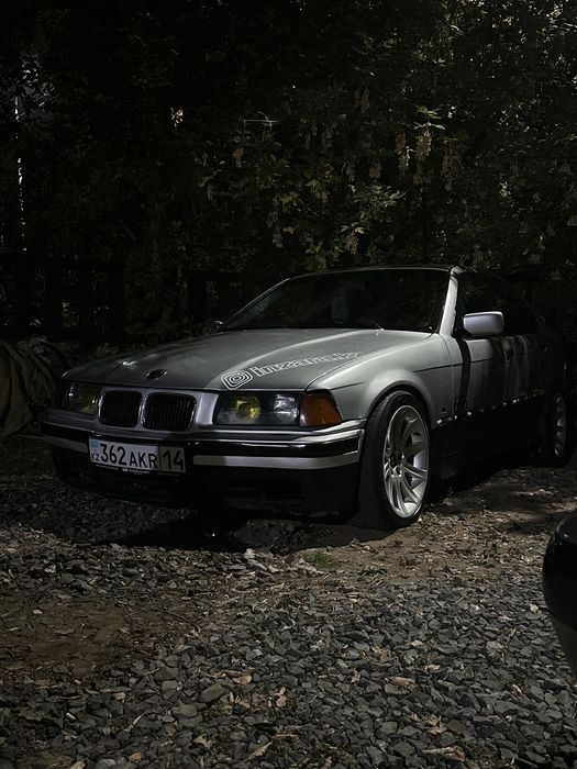 BMW e36 m52 b 28