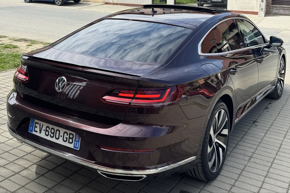Vand Volkswagen ARTEON / R-line / 4x4 / 2.0BiTdi / 240 cai / FULL OPTION