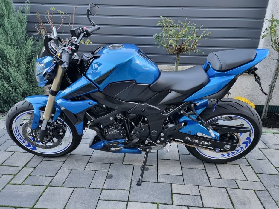 Suzuki Gsr 750 ABS 2013