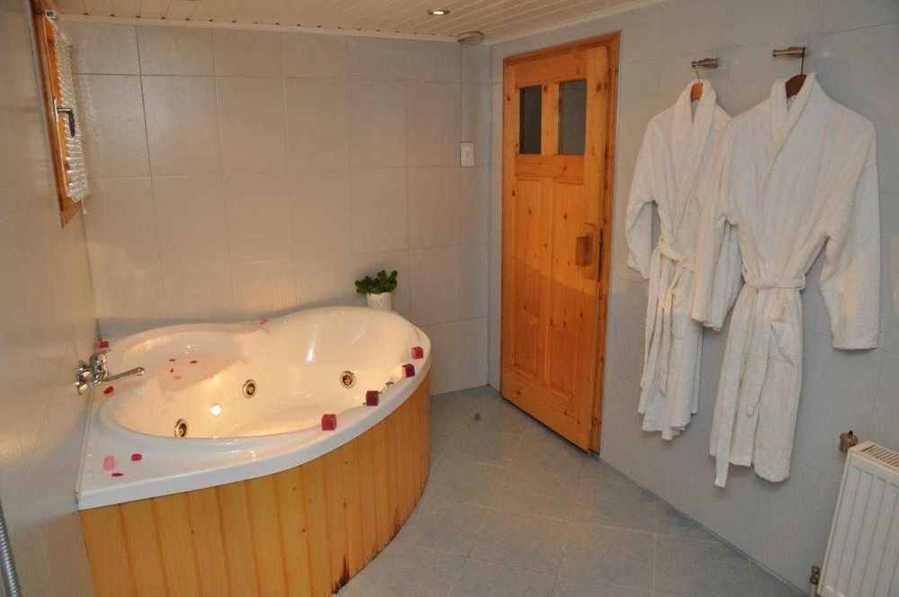 Продава се Къща в с. Маджаре, Област София-област - 635 кв.м за 355 €/кв.м - Снимка #6