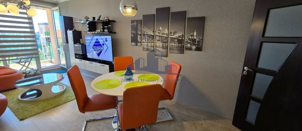 Продава се Двустаен апартамент в Шумен, Пазара - 78 кв.м за 1795 €/кв.м - Снимка #4