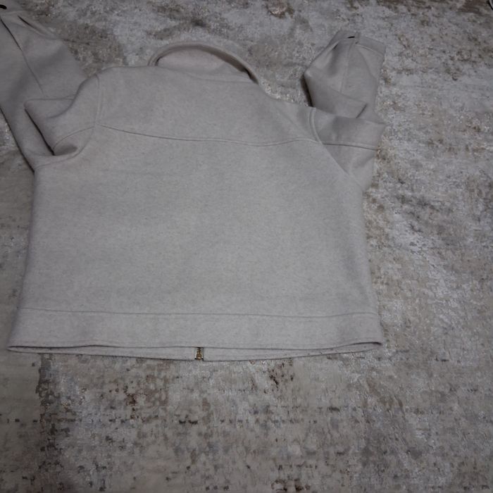 Дамско яке на Zara