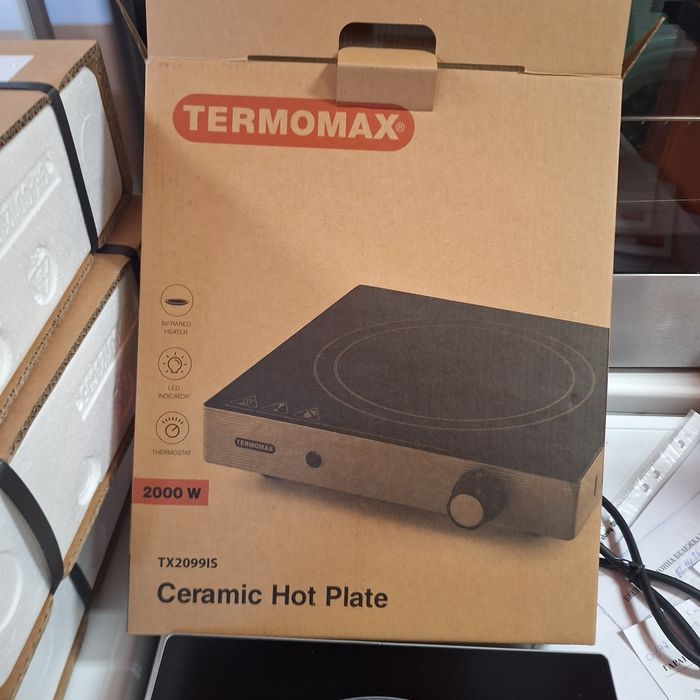 Нов керамичен котлон 2000W гаранция 24 месеца