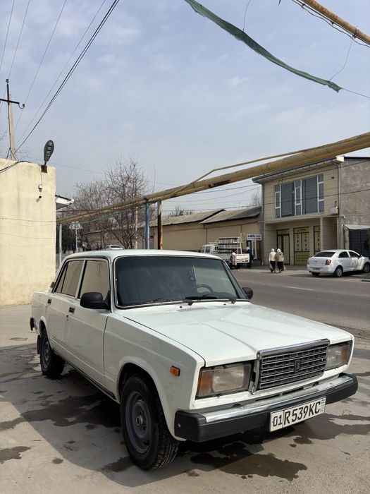 Vaz 2107 yili 2002 sotiladi