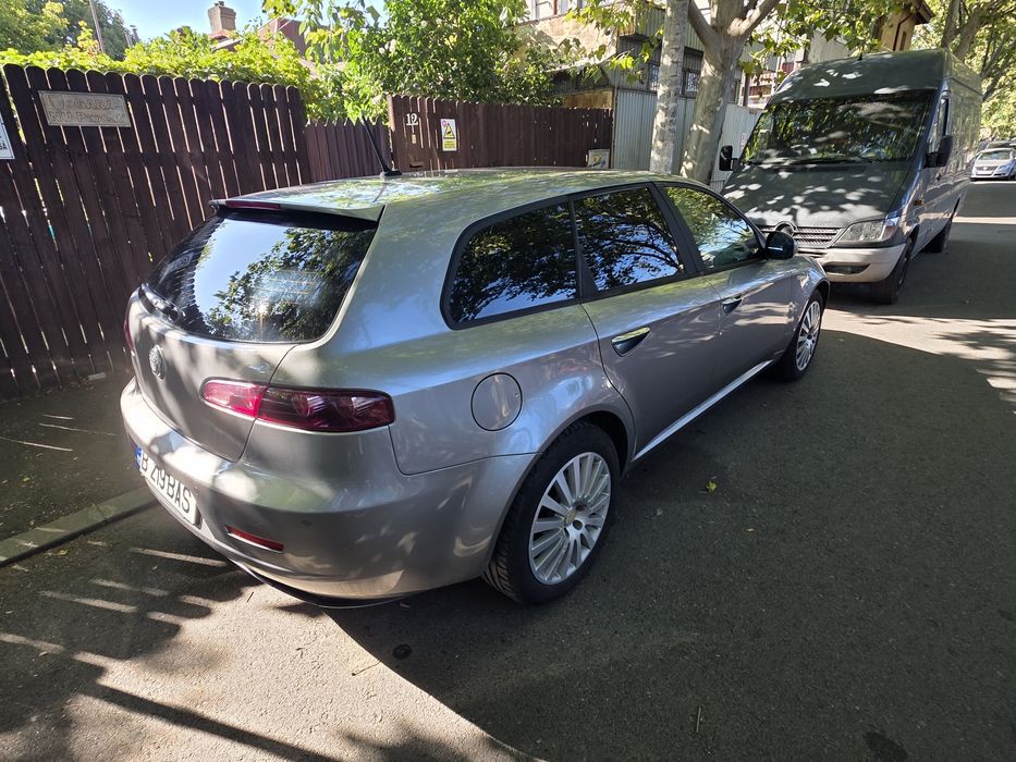 De vanzare Alfa  romeo 159
