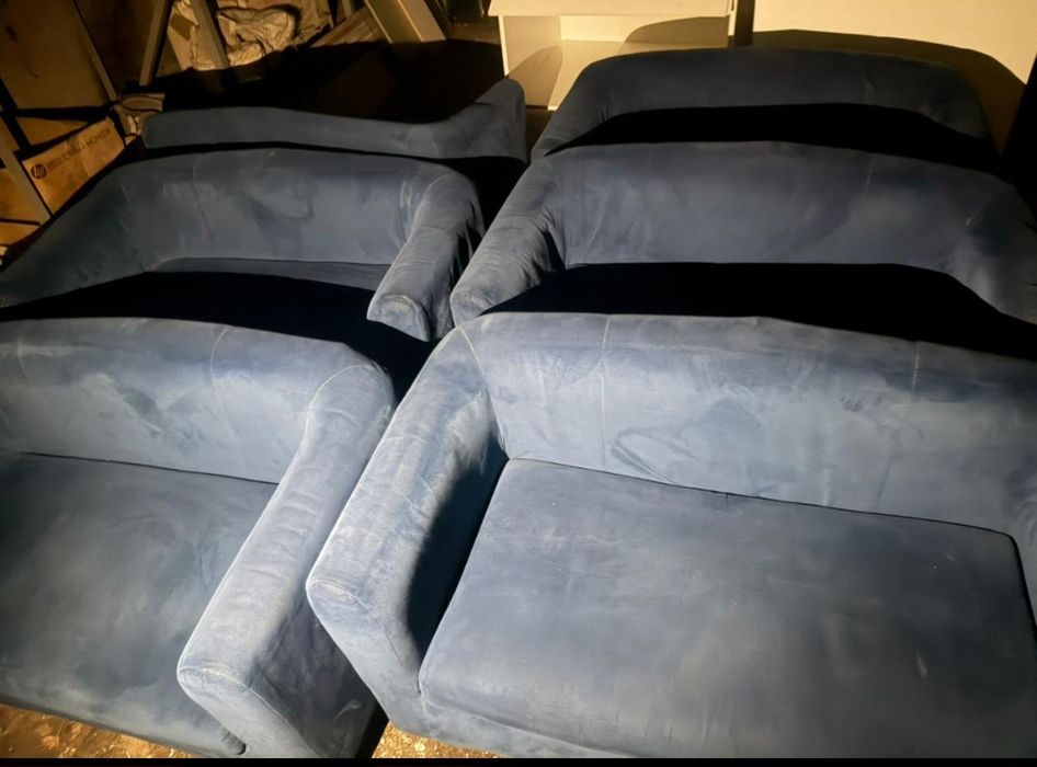 Продам диванчики для кафе столовой