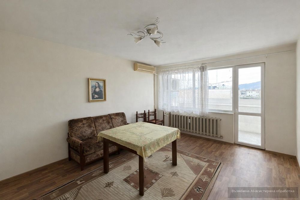 Двустаен апартамент под наем в Център