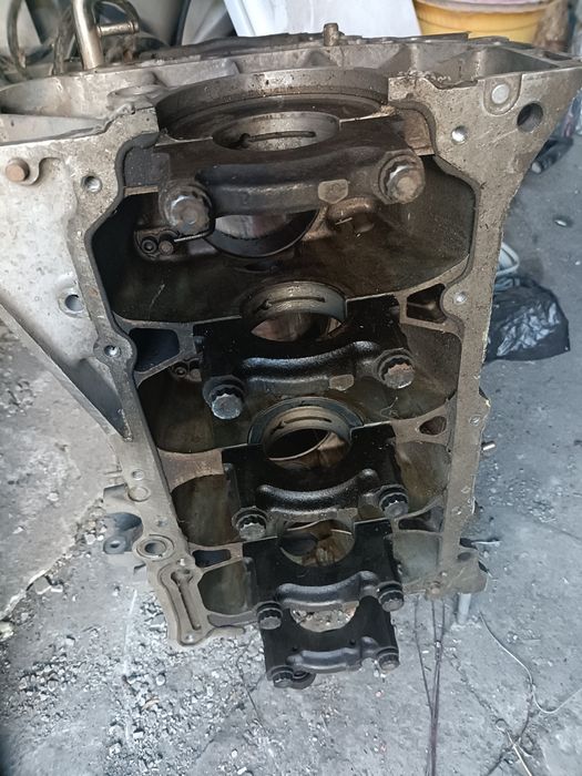 Блок двигатель Toyota Camry 40