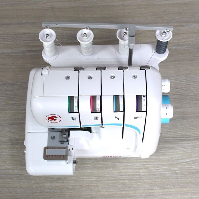 Оверлок Чайка 547