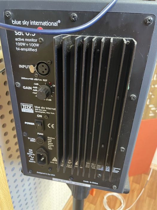 Мониторни колони “ Blue sky”