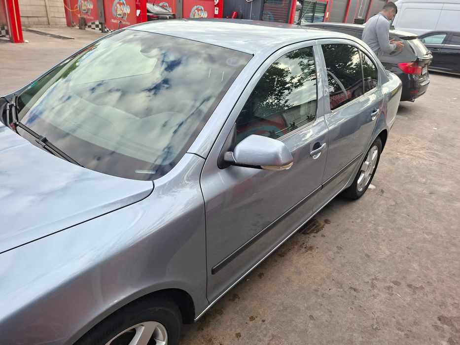 SKODA Octavia 2005 — imagine 3