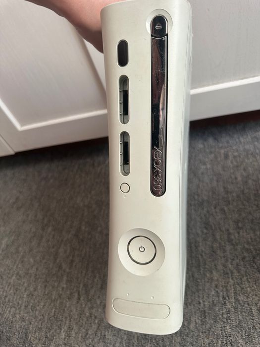 Vânzarea unui Xbox 360