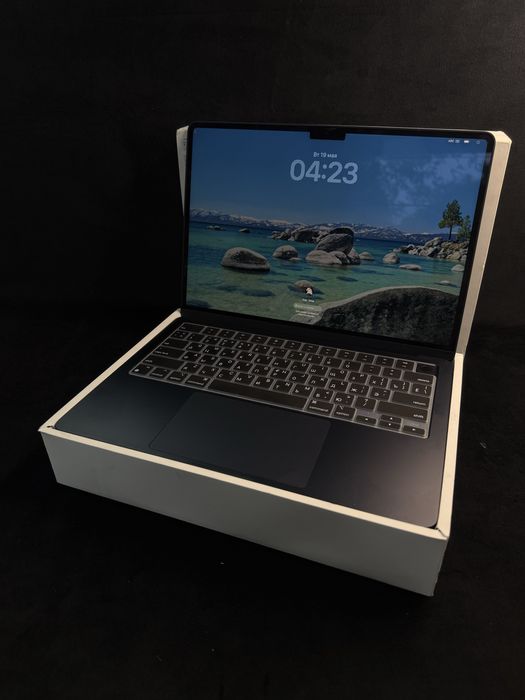 Macbook air M3 / Макбук baitimes 0.0.12