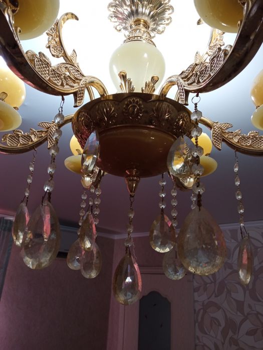 Люстра потолочная