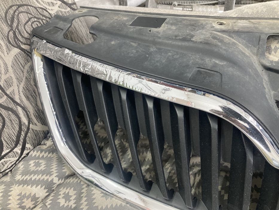 Решетка радиатор