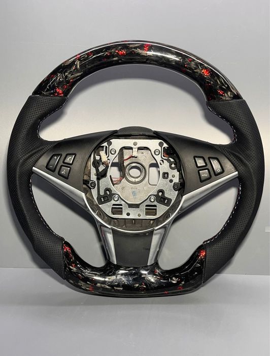 Retapitare volan personalizare volan carbon piele incalzire
