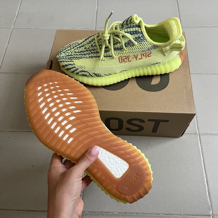 Adidas Yeezy Boost 350 V2 Semi Frozen Yellow - 41