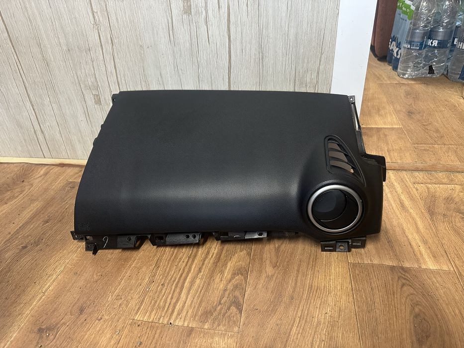 Табло със десен airbag за Мазда 3 до 2009г.!