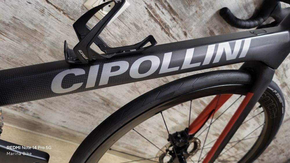 Карбонов шосеен велосипед Cipollini Dolomia Ultegra Di2 Aeolus RSL 37 Carbon | L
