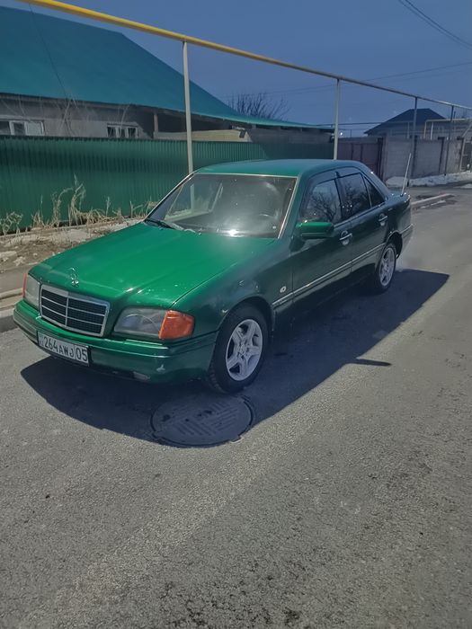 Мерседес С 220 202кузов