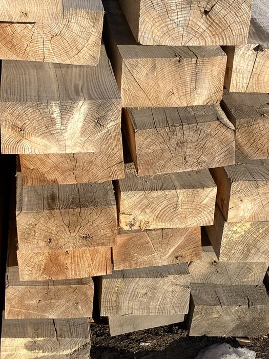 Пиломатериал лес балки стропила агаш