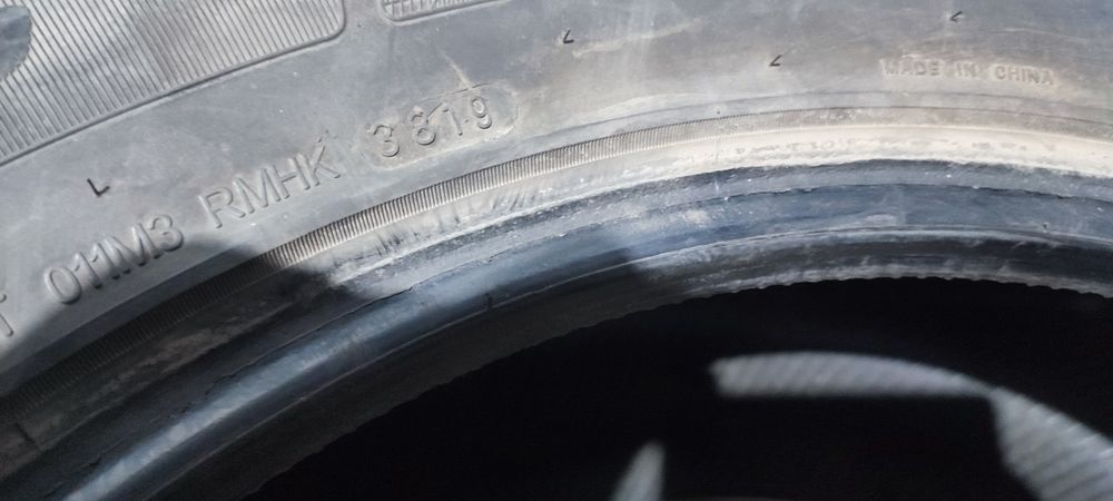 Авто шины комплект 275/55/20 лето