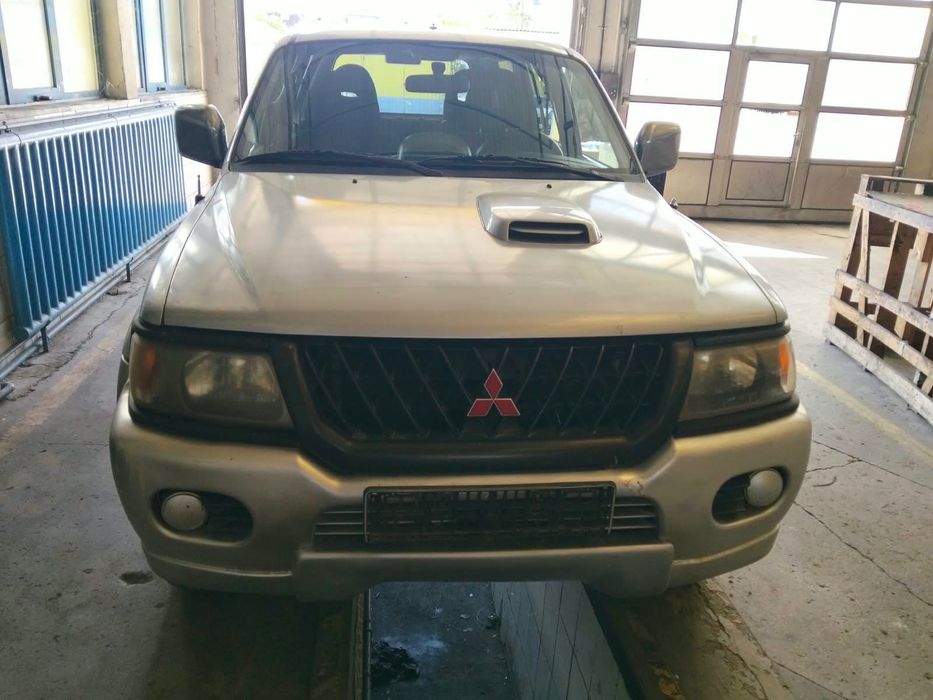 2004 Mitsubishi Pajero Sport GLS