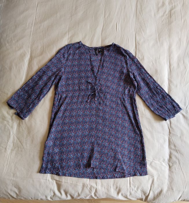 Mango белая юбка блузка в цветочек голубая футболка размер М , Манго