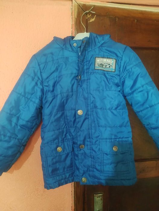 Детски якета за 2-3 год.10€ за всички