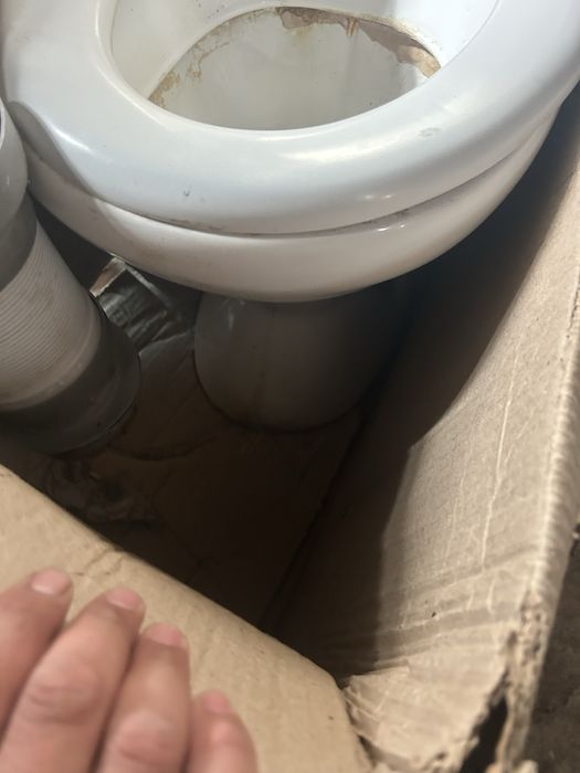 Продам унитаз бу