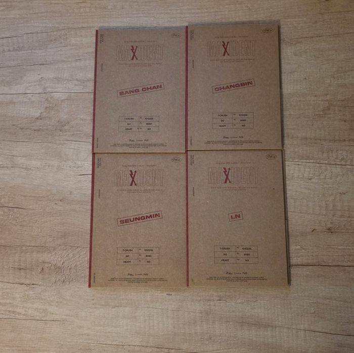 Кпоп албуми, картички и мърч Stray Kids, SKZ, Skzoo