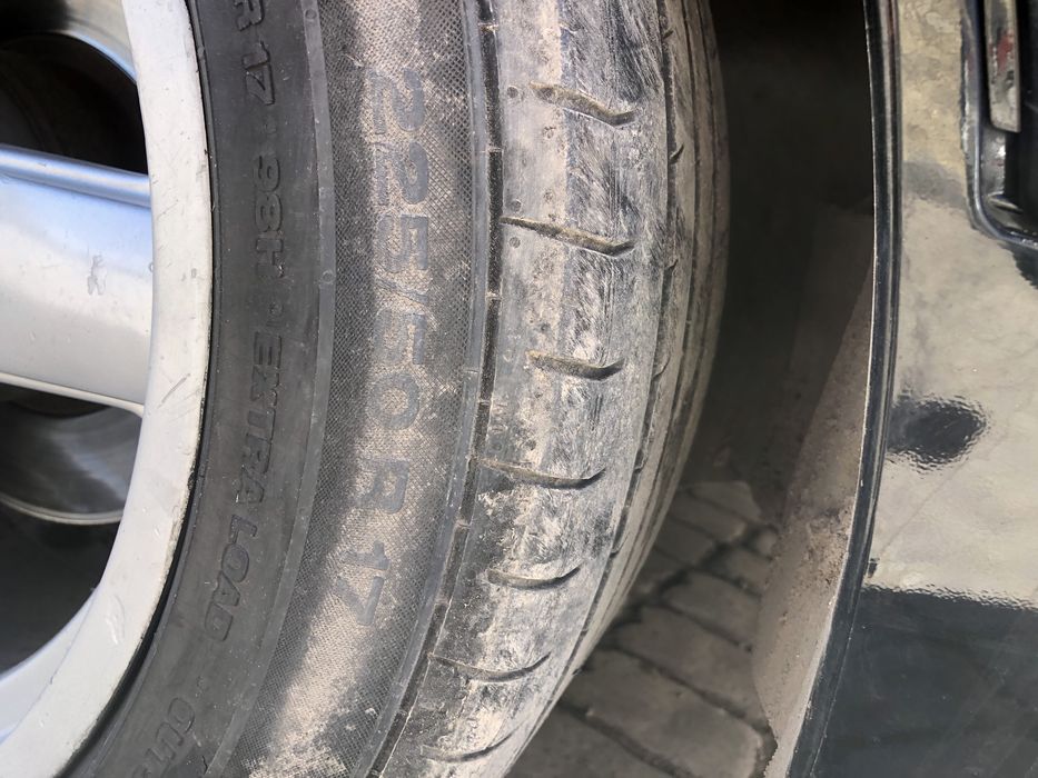 Продам Шницера 17 размер с балонами