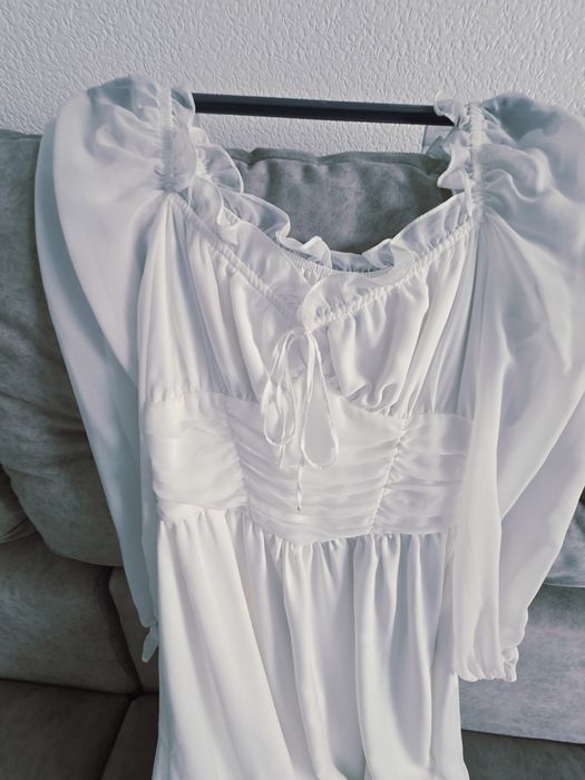 Платье для бала на выпускной.