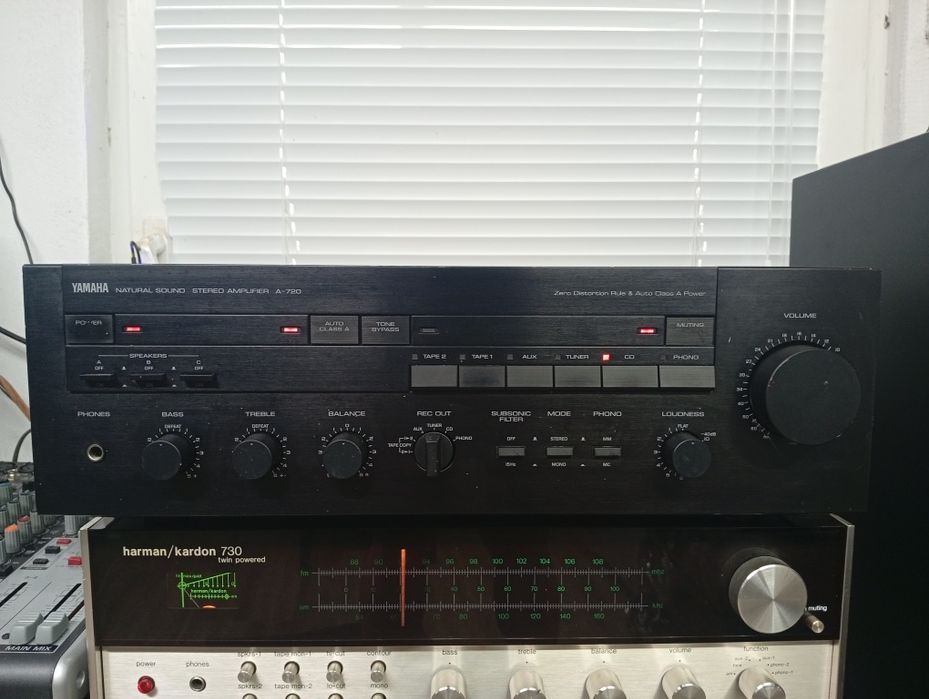Усилвател Yamaha A-720