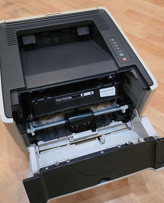 Принтер HP LaserJet P2015