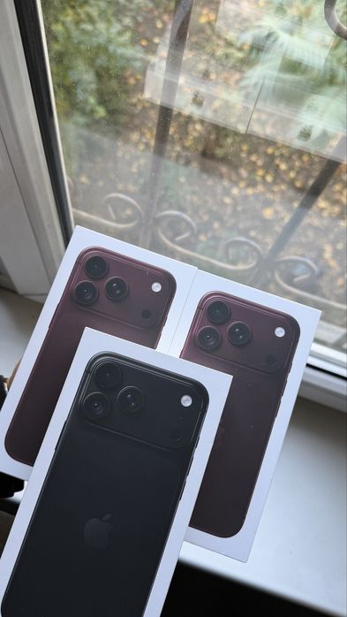 Продаю iphone 18pro