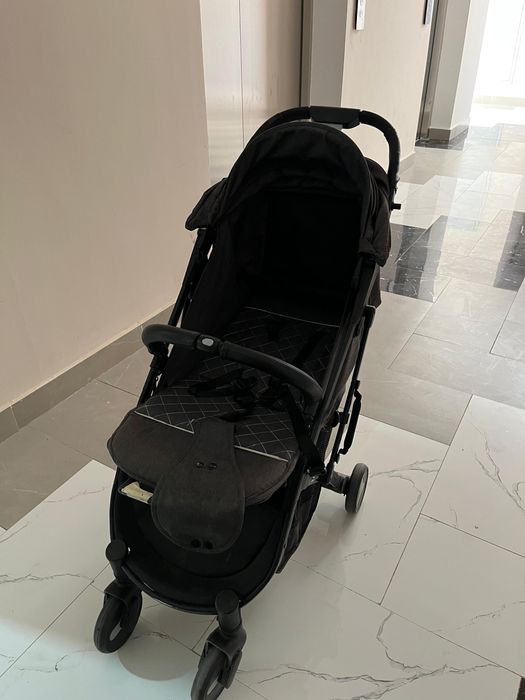 Коляска прогулочная