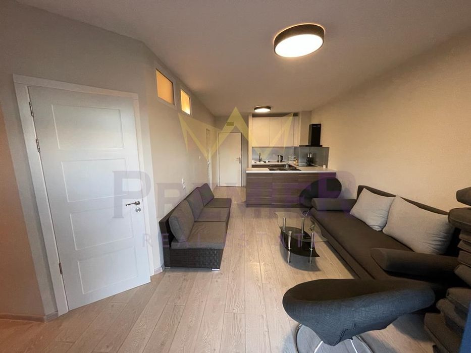 Продава се Четиристаен апартамент в к.к. Слънчев бряг - 87 кв.м за 920 €/кв.м - Снимка #1