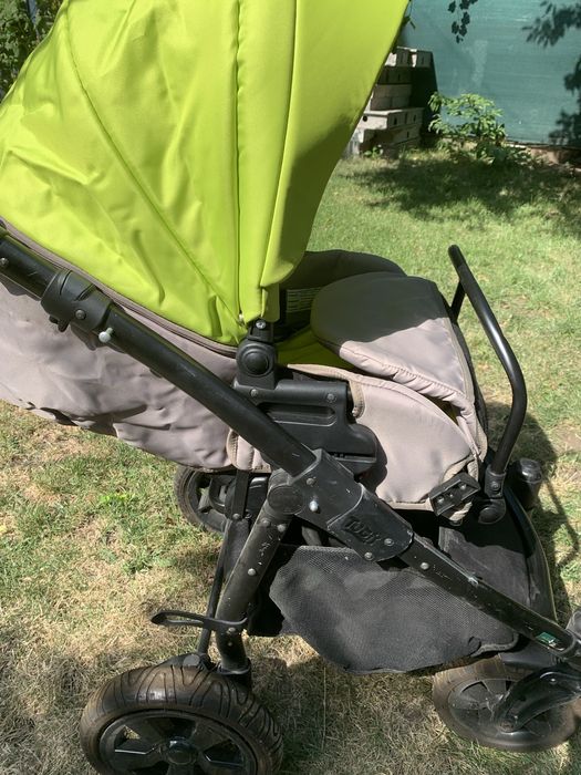 Детска количка с два коша  Buba плюс столче за кола