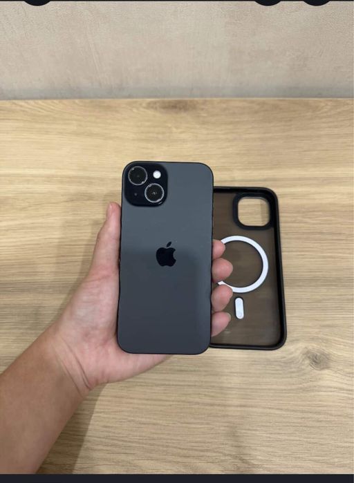 Продам Iphone 15 память 128 GB