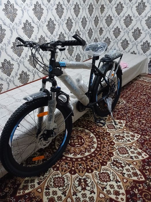 Янги бонви скоростной сотилади: 1 300 000 so’m