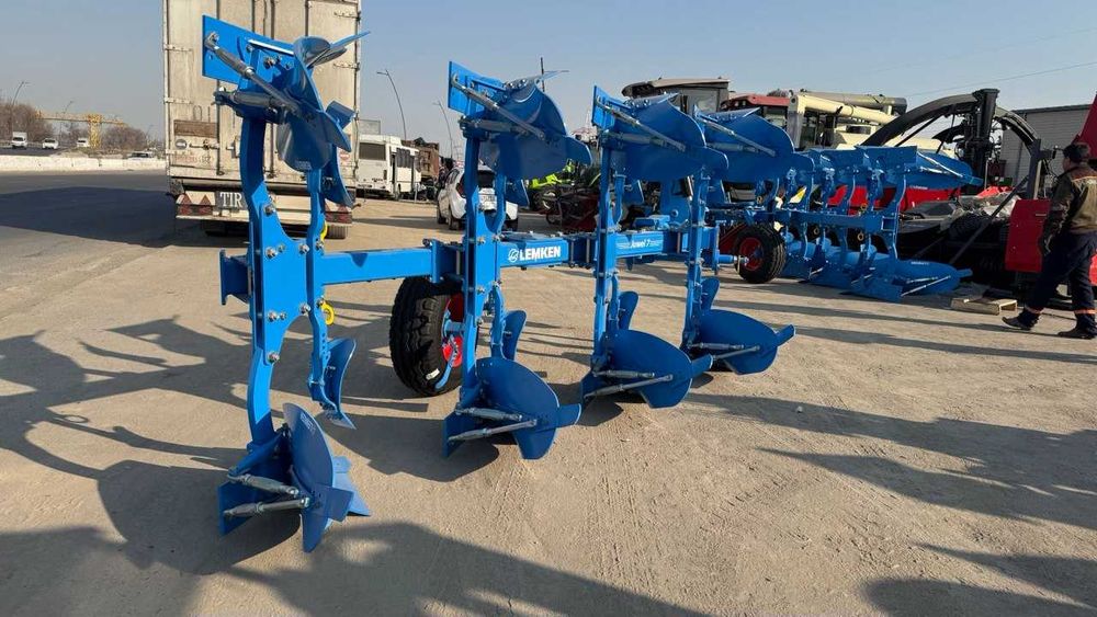 Оборотная плуг Lemken JUVEL7