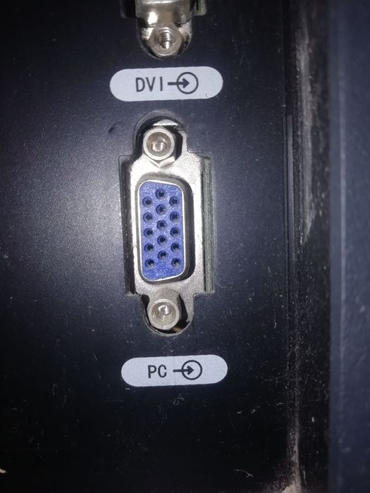 Катта Проекционный ROISON телевизор сотилади