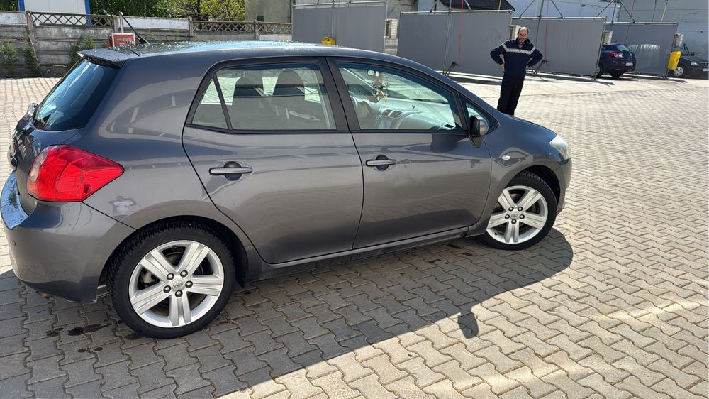 Vand toyota auris