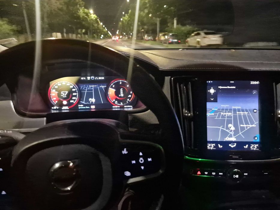 Volvo S90 Inscription Full Led D4 194 cp