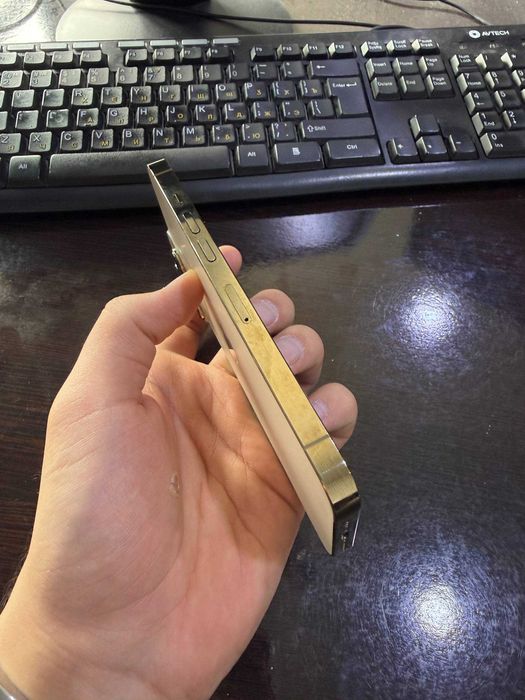 Iphone 13 pro ideal holatda