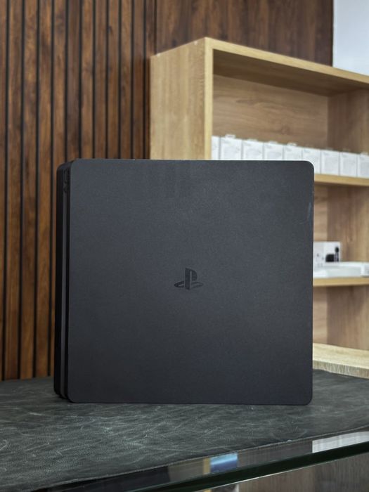 Sony PlayStation 4 Slim 1TB